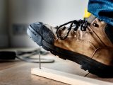 Czym powinno wyróżniać się obuwie ochronne?